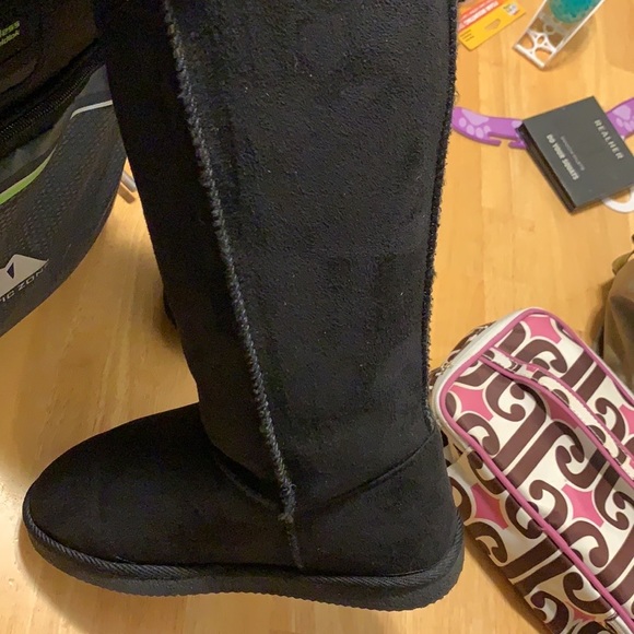 !SOLD!Fuzzy Boots - Picture 3 of 6